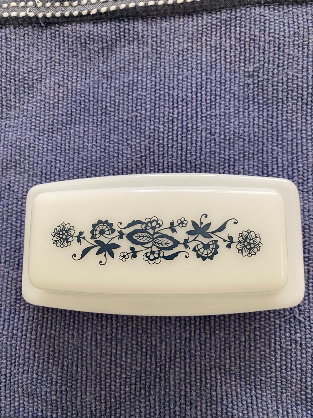 PYREX Old Town Blue Butter Dish